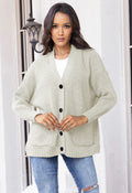 Women's Chunky Knit Cardigan with Practical Pockets and Elegant Button Details