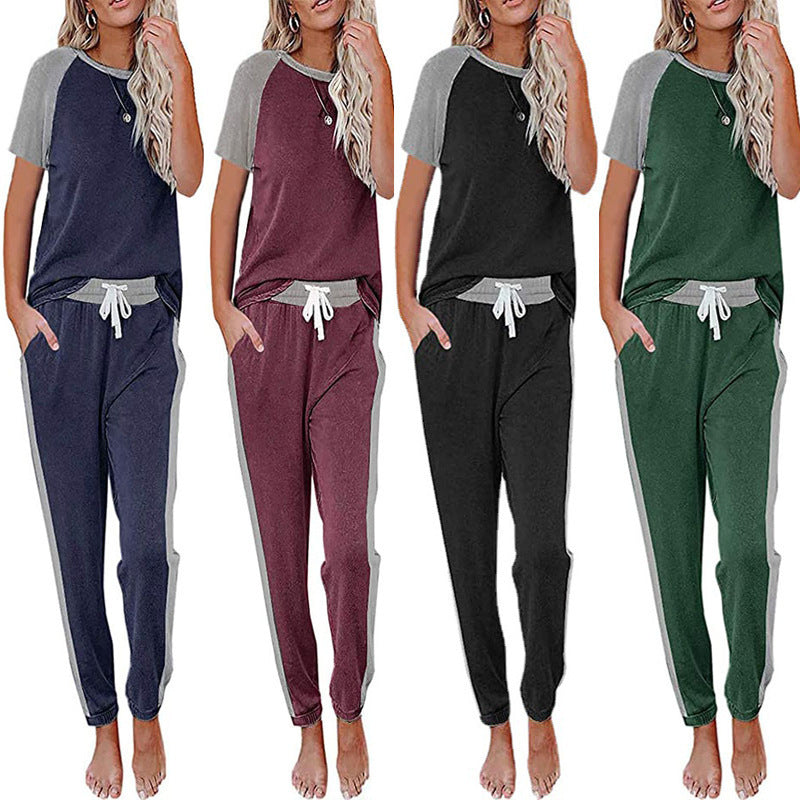 Women's Casual Leisure Suit with Modern Cut