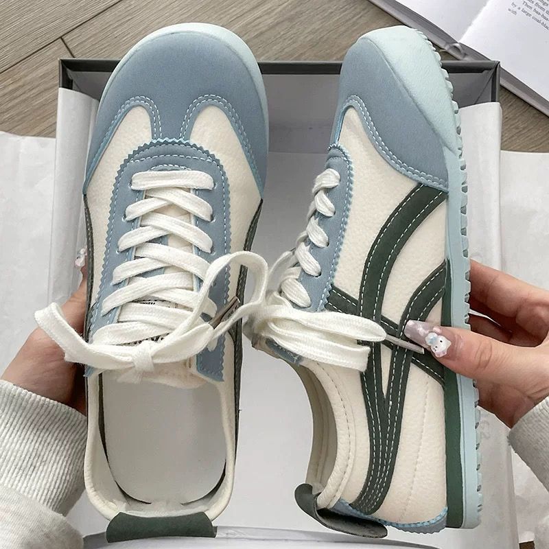 Women's Breathable Sneakers with Padded Insole