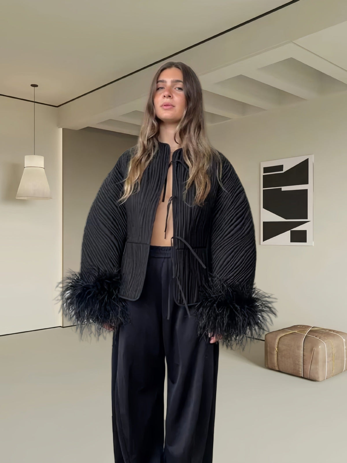 Women's Elegant Bouclé Jacket with Extravagant Sleeves
