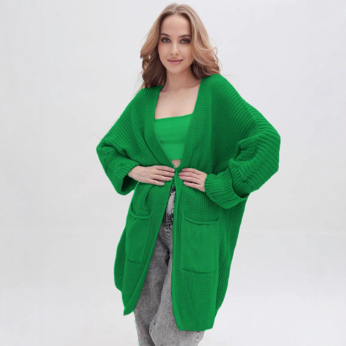 Women's Chunky Knit Cardigan with Spacious Pockets and Casual Fit