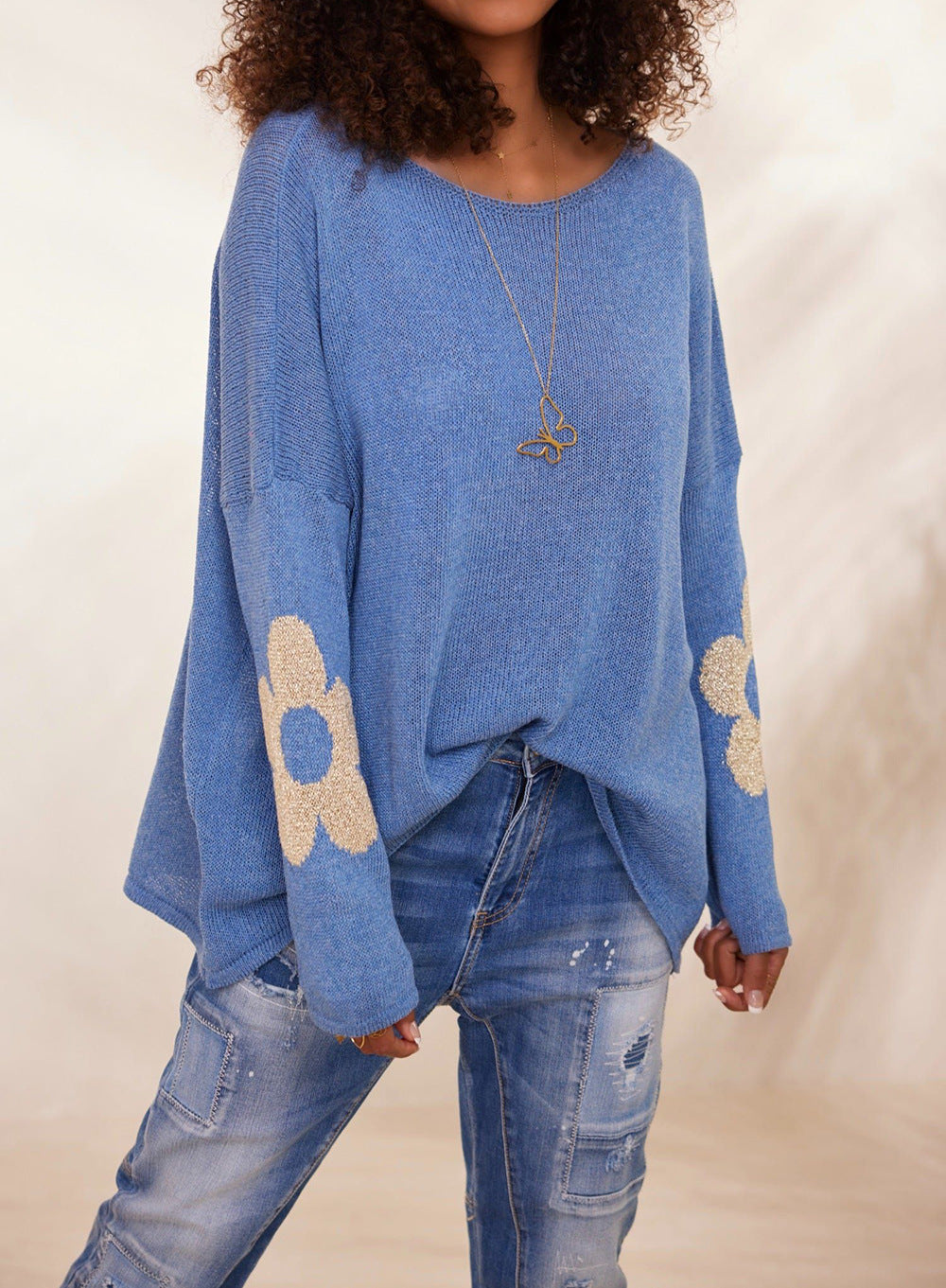 Women's Chunky Knit Sweater with Floral Design and Wide Fit