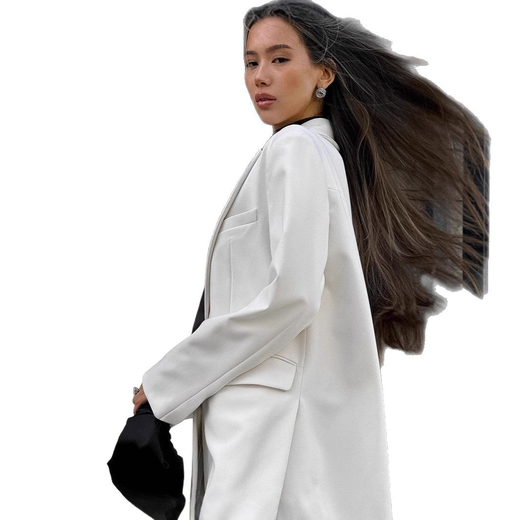 Women's Elegant Oversized Blazer with Deep Cut and Large Flap Pockets