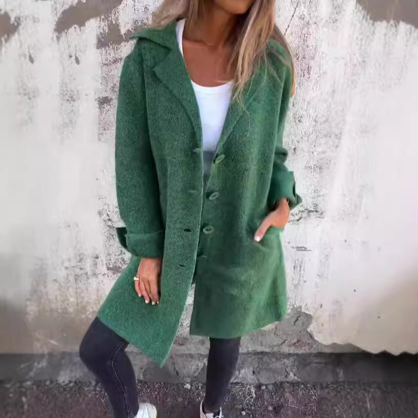 Women's Elegant Oversized Wool Coat with Full Button Placket and Practical Pockets