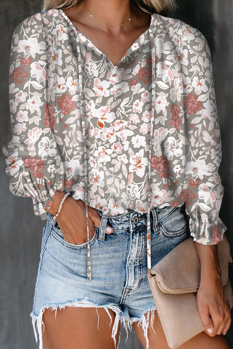 Women's Blouse with Floral Pattern and Loose Sleeves