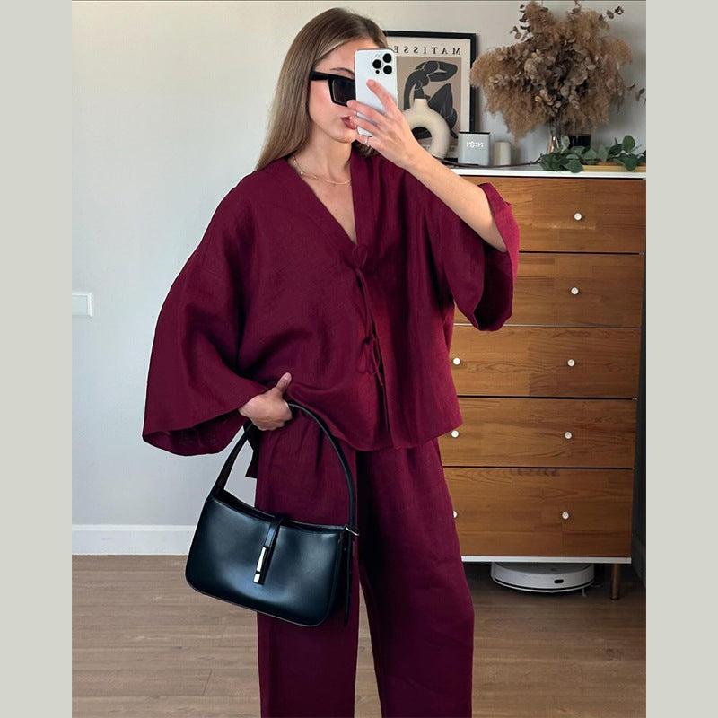 Elegant and Airy Linen Jacket with Side Slits