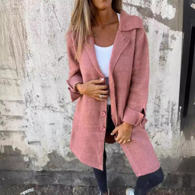 Women's Elegant Wool Coat with Practical Pockets
