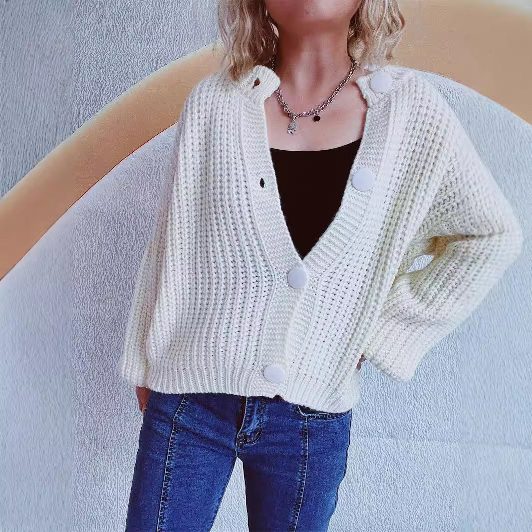 Women's Chunky Knit Cardigan with Balloon Sleeves and Decorative Buttons