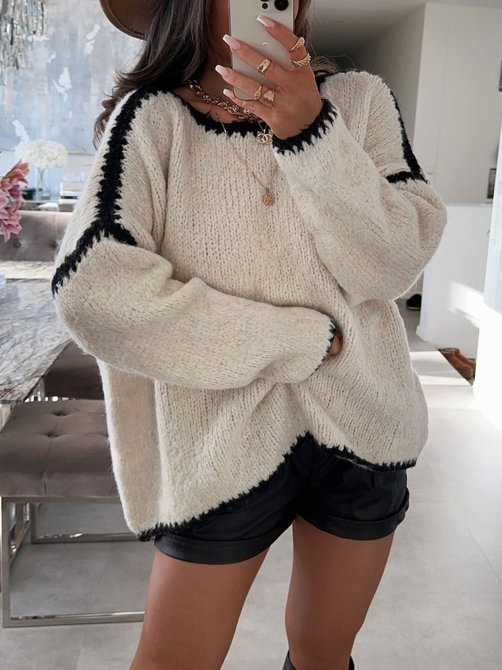 Women's Chunky Knit Sweater with Contrast Trim and Loose Fit