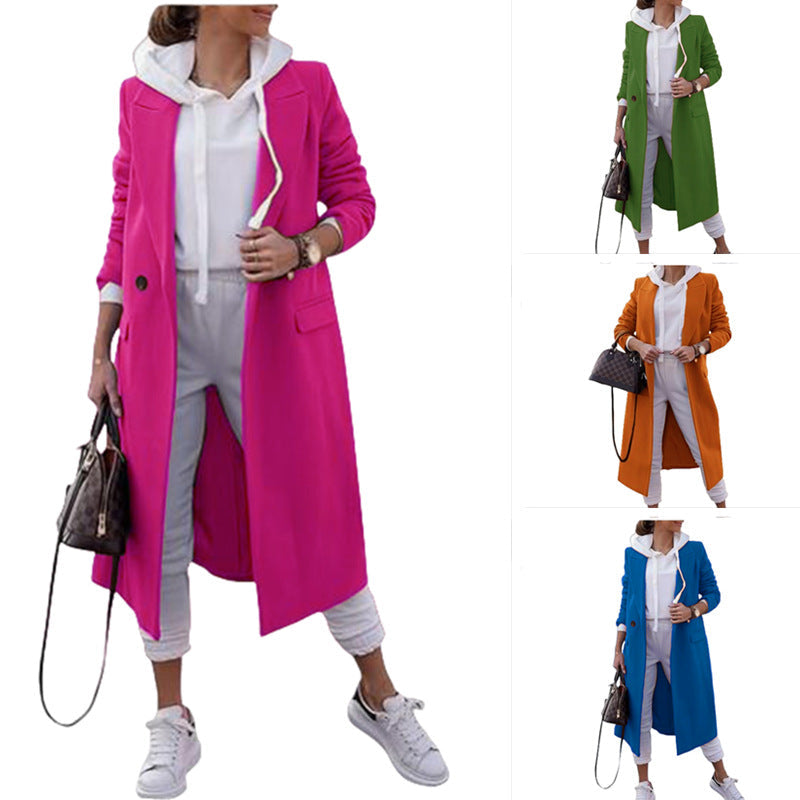 Women's Elegant Transitional Blazer with Modern Cut and Practical Pockets