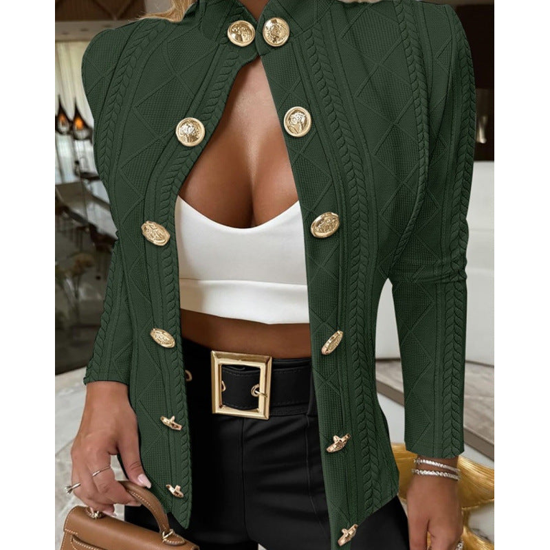 Elegant Knit Cardigan with Decorative Buttons