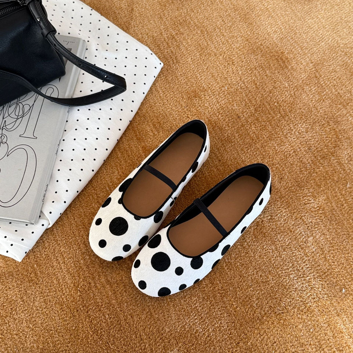 Women's Ballet Flats with Polka Dot Pattern and Non-Slip Sole
