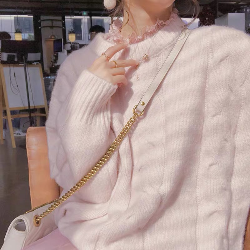 Women's Chunky Knit Sweater with Cable Design and Wide Cut