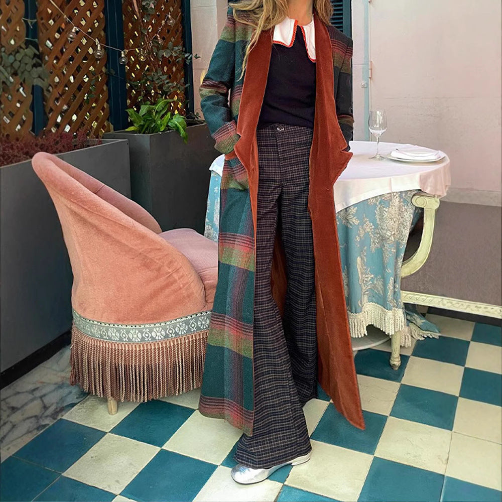 Women's Plaid Coat with Fashionable Lapel and Detachable Collar