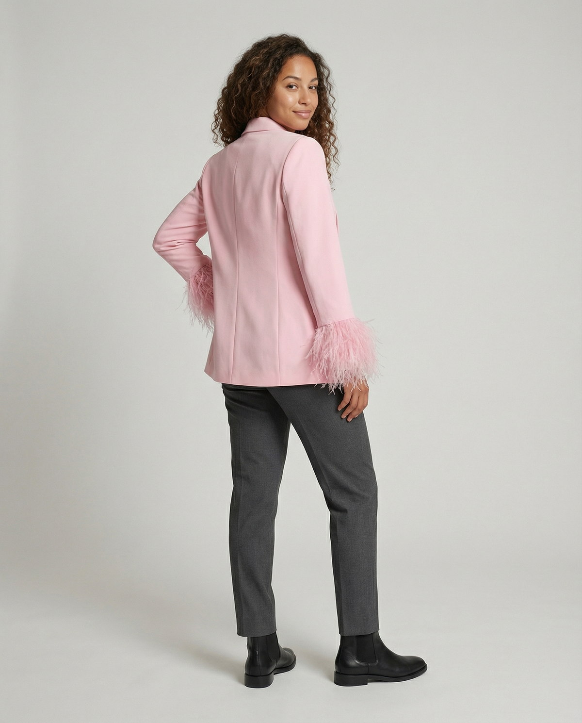 Elegant Women's Blazer with Eye-Catching Feather Sleeves