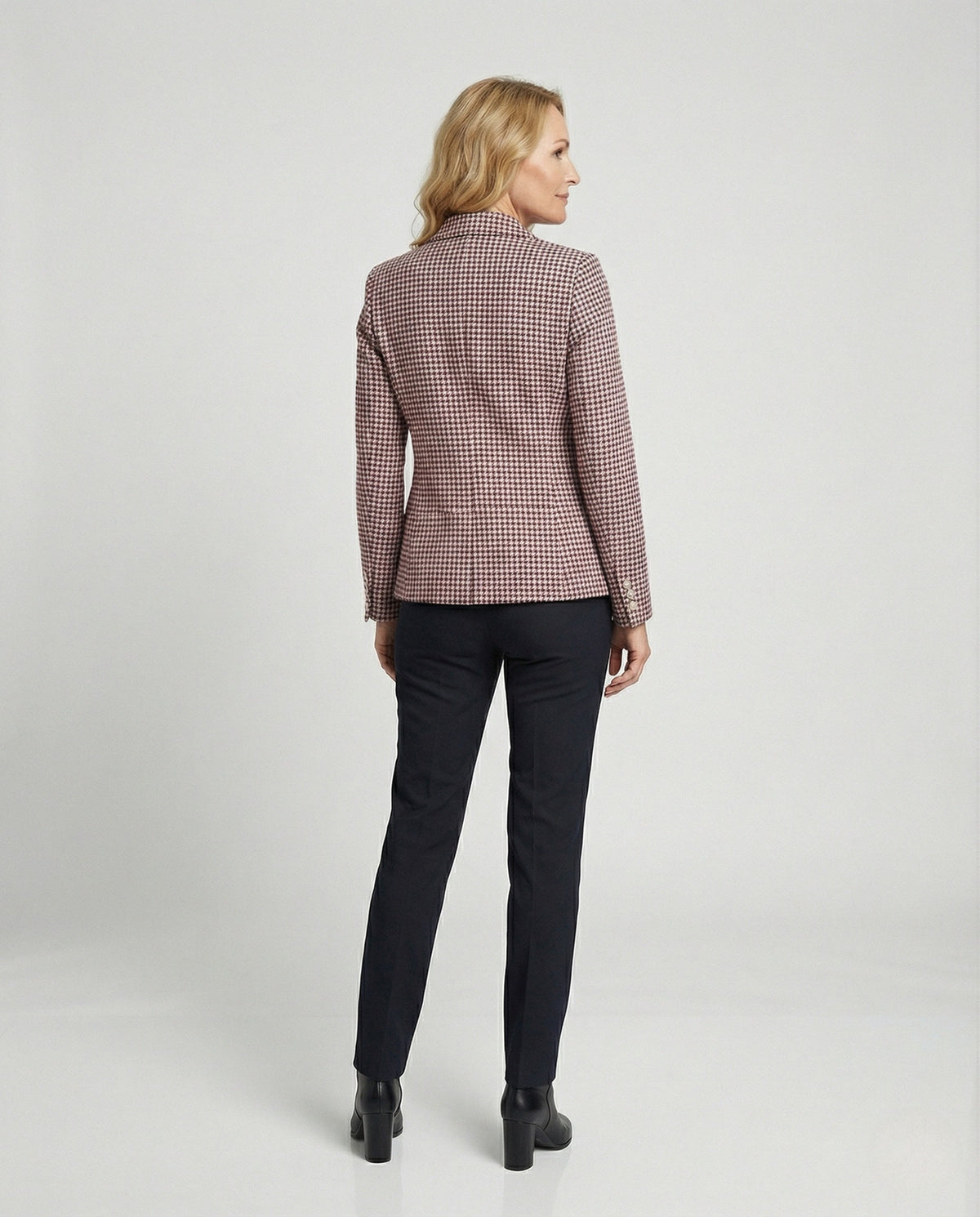 Product 15444954808650 - back_view