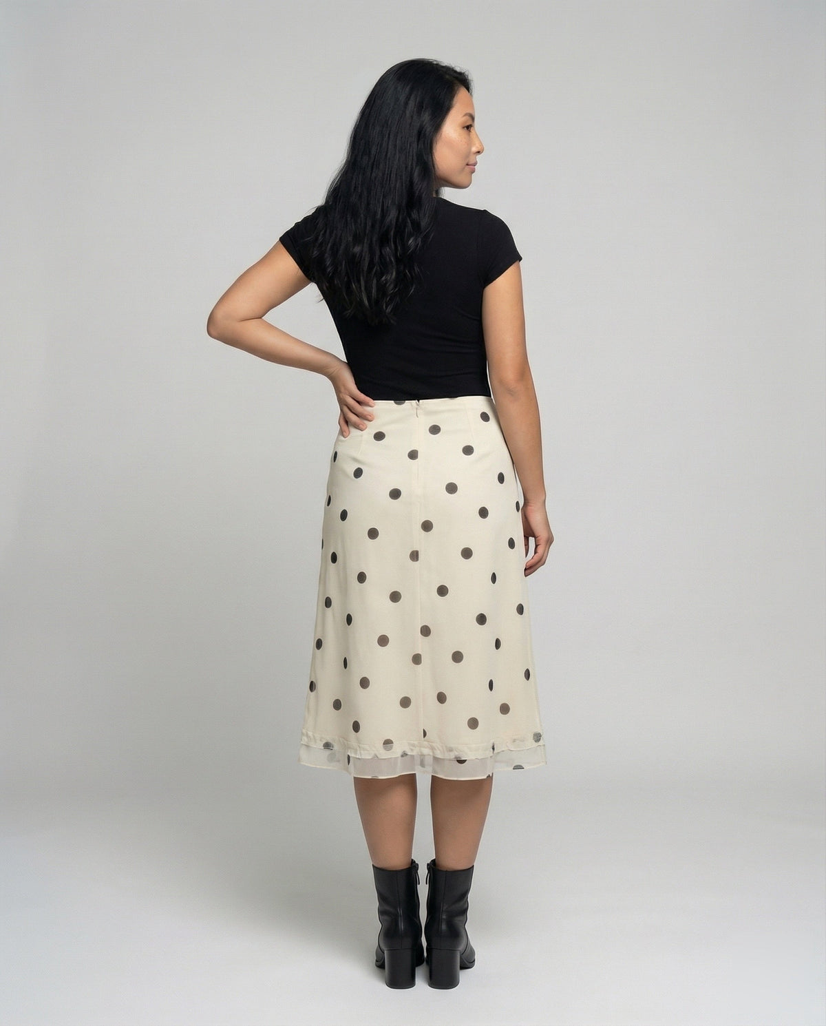 Product 15554196472138 - back_view
