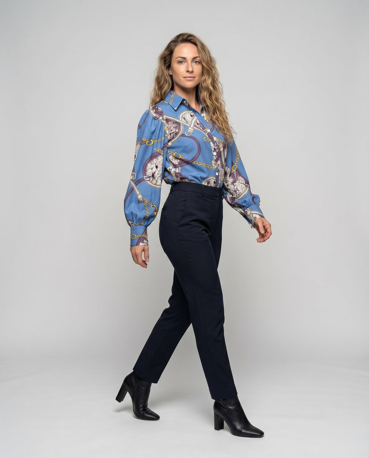 Product 15606903636298 - full_body_front