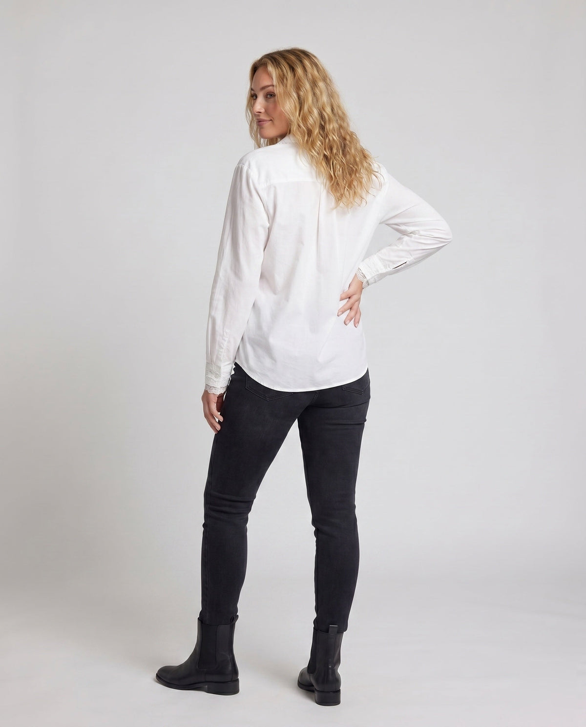 Product 15627220844874 - back_view