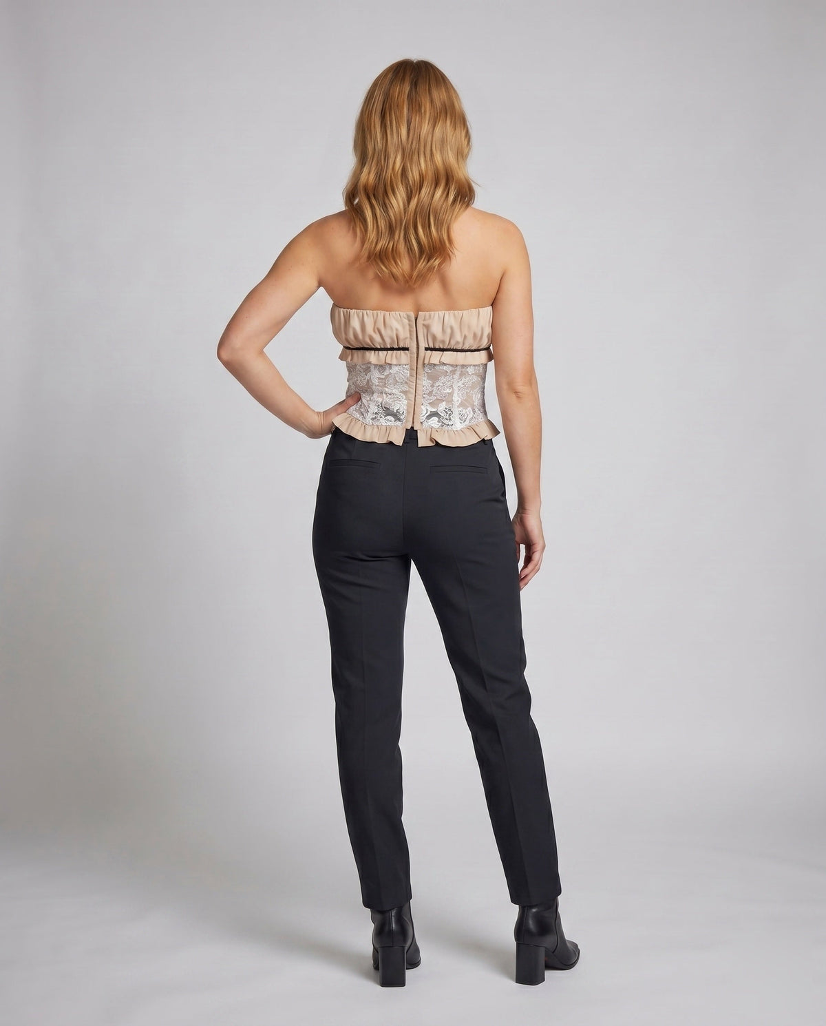Product 15627222122826 - back_view