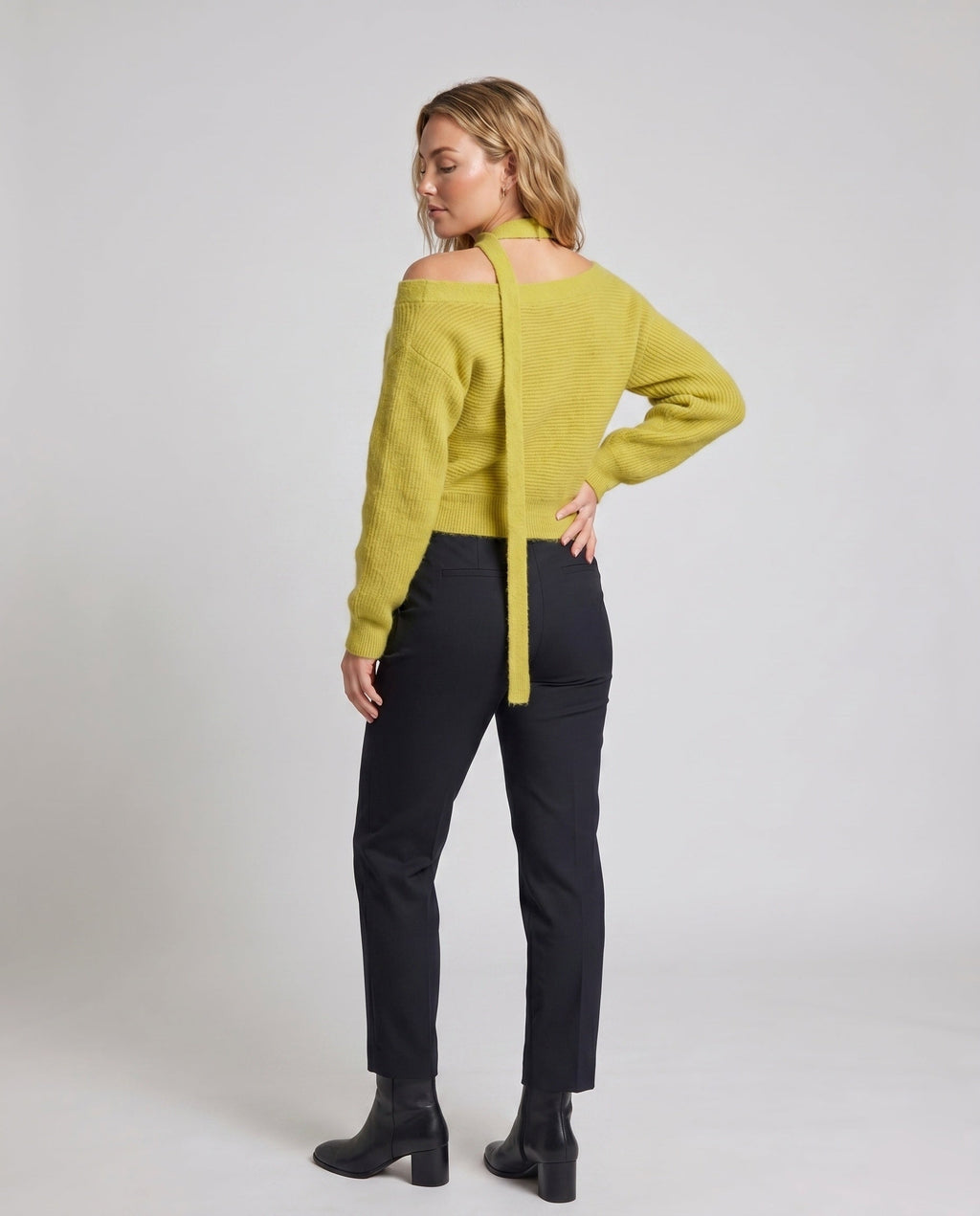 Product 15627228807498 - back_view