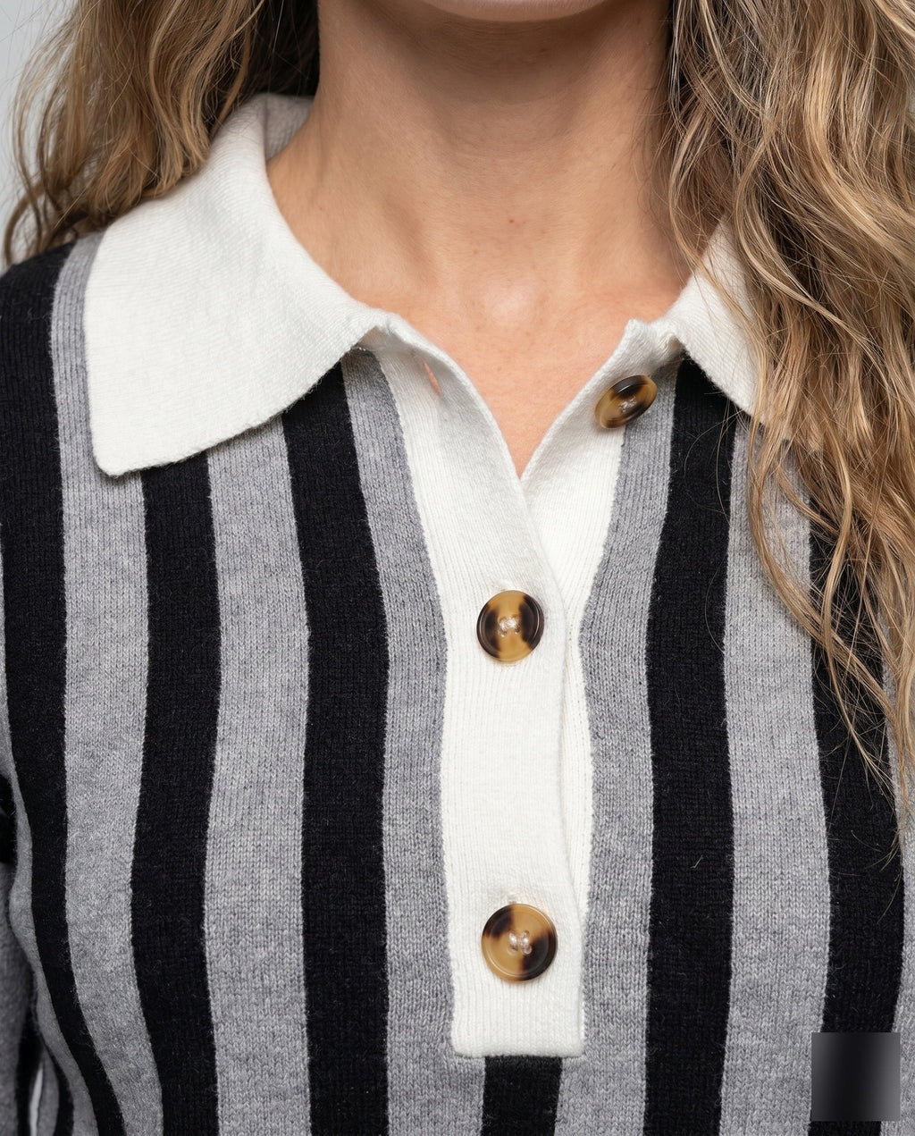 Product 15634920833354 - close_up_detail