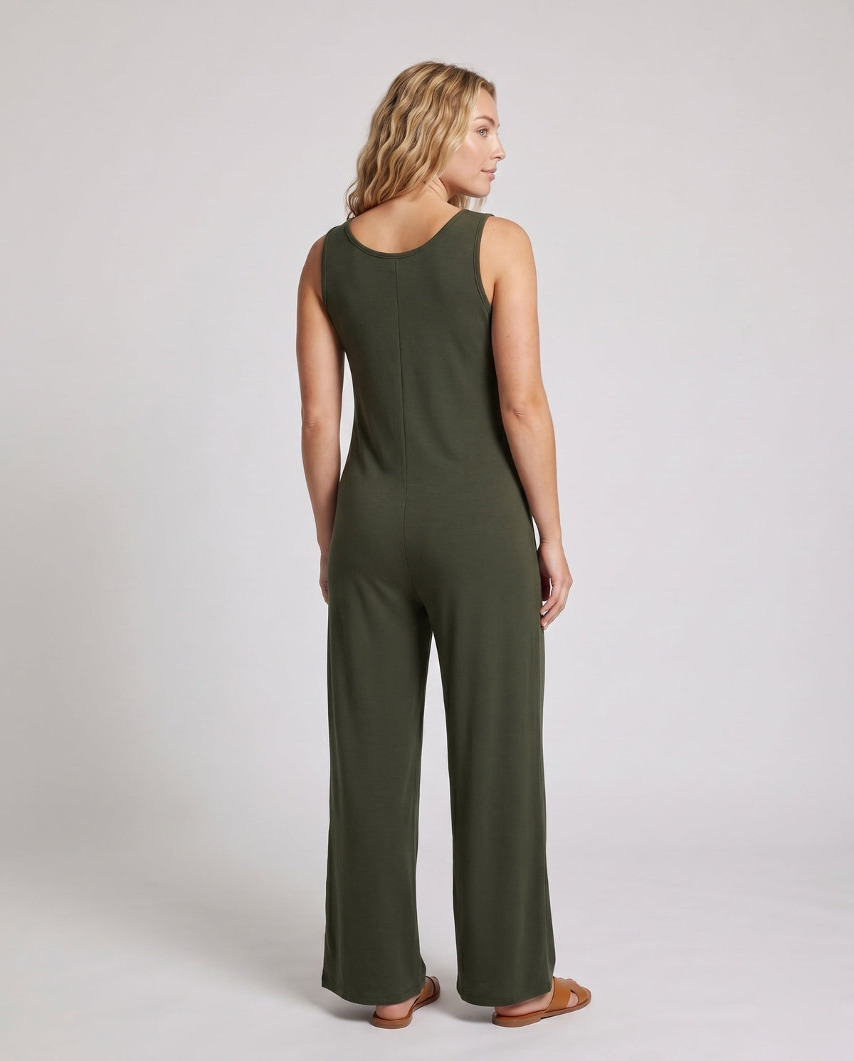 Product 15634937839946 - back_view