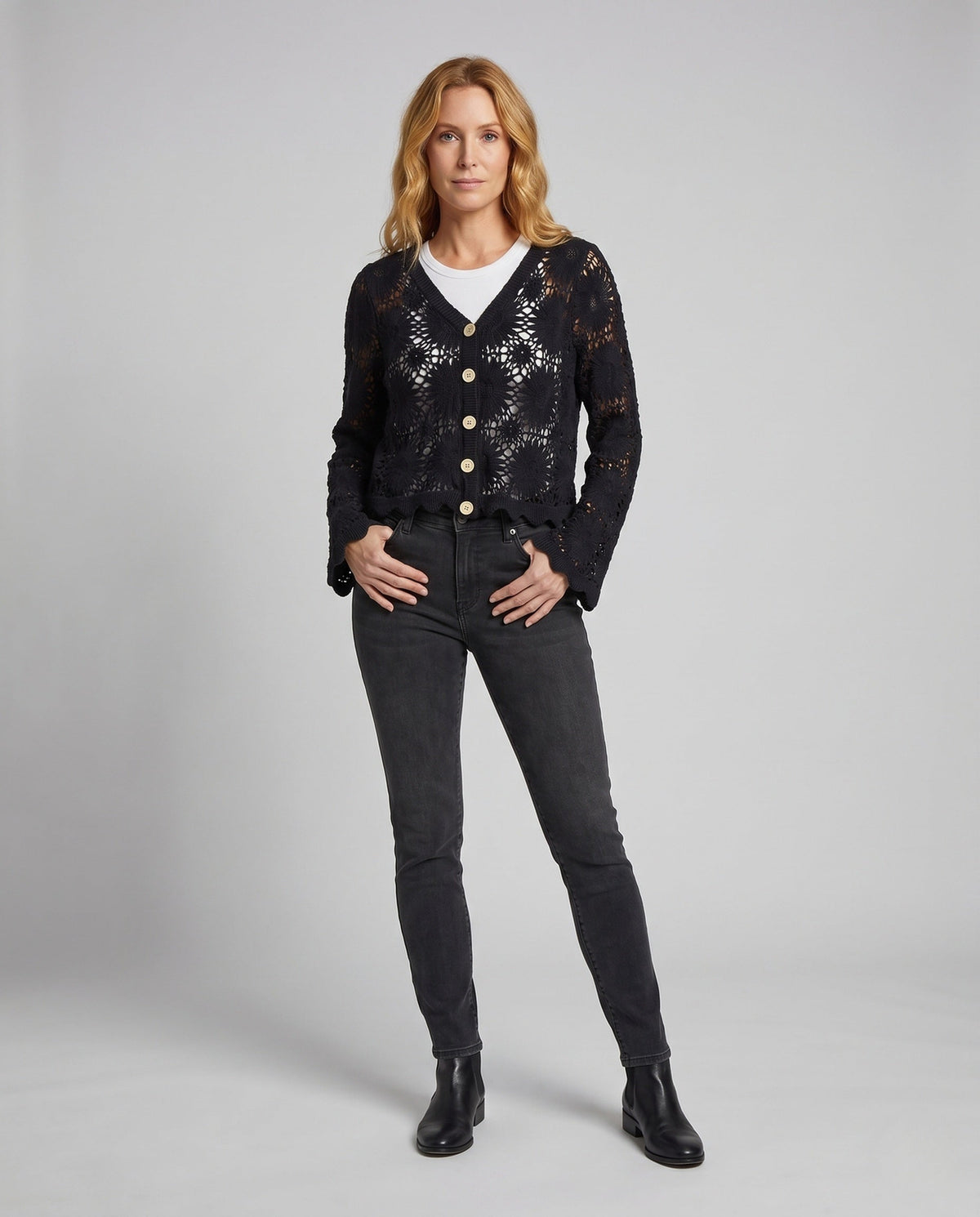 Product 15645956440394 - full_body_front