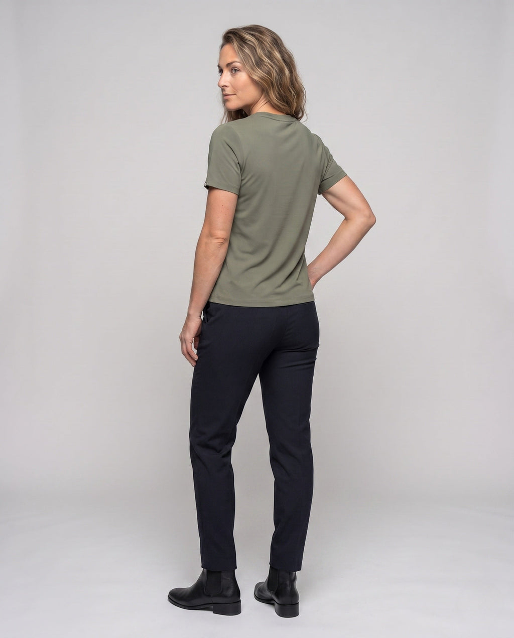 Product 15866007290186 - back_view