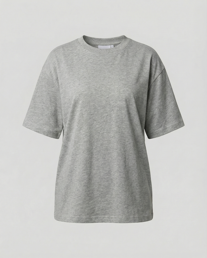 Oversized women's cotton T-shirt