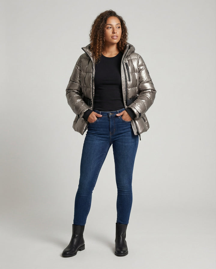 Functional women's ski jacket