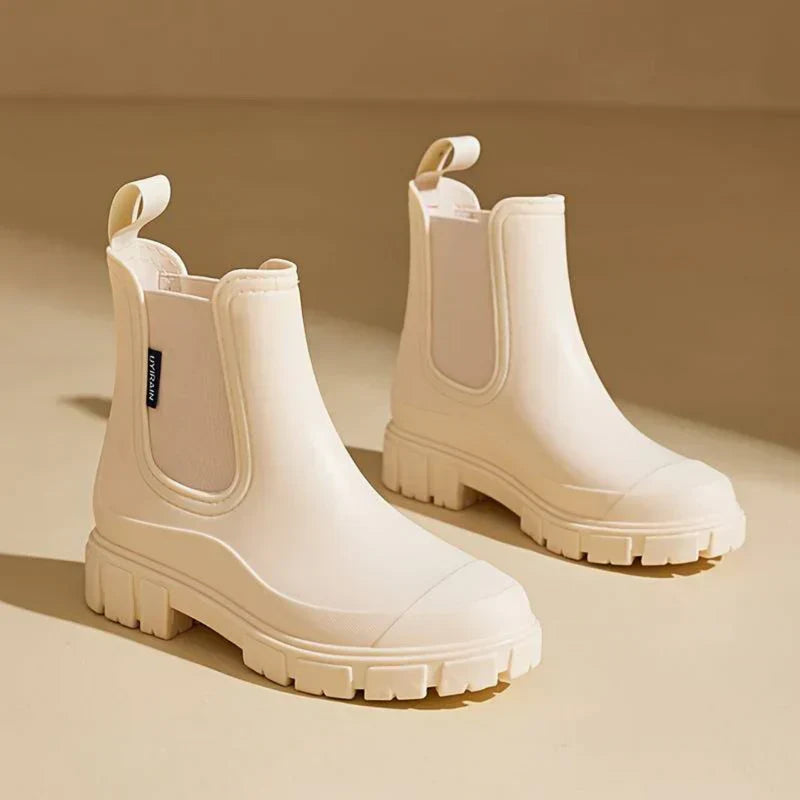 Women's Chelsea Boots