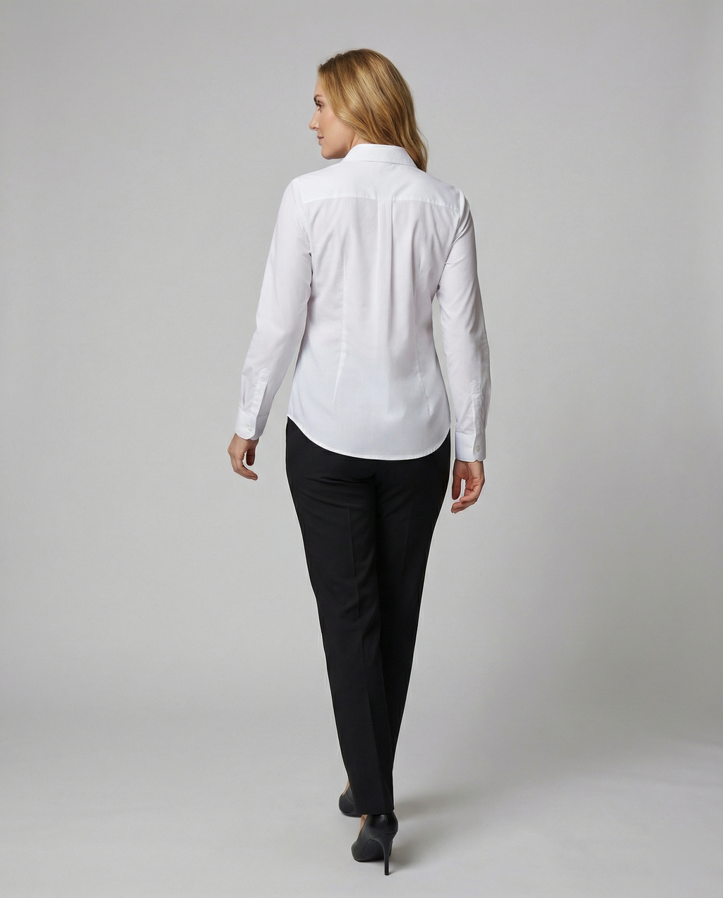 Women's Fitted Button-Detail Blouse