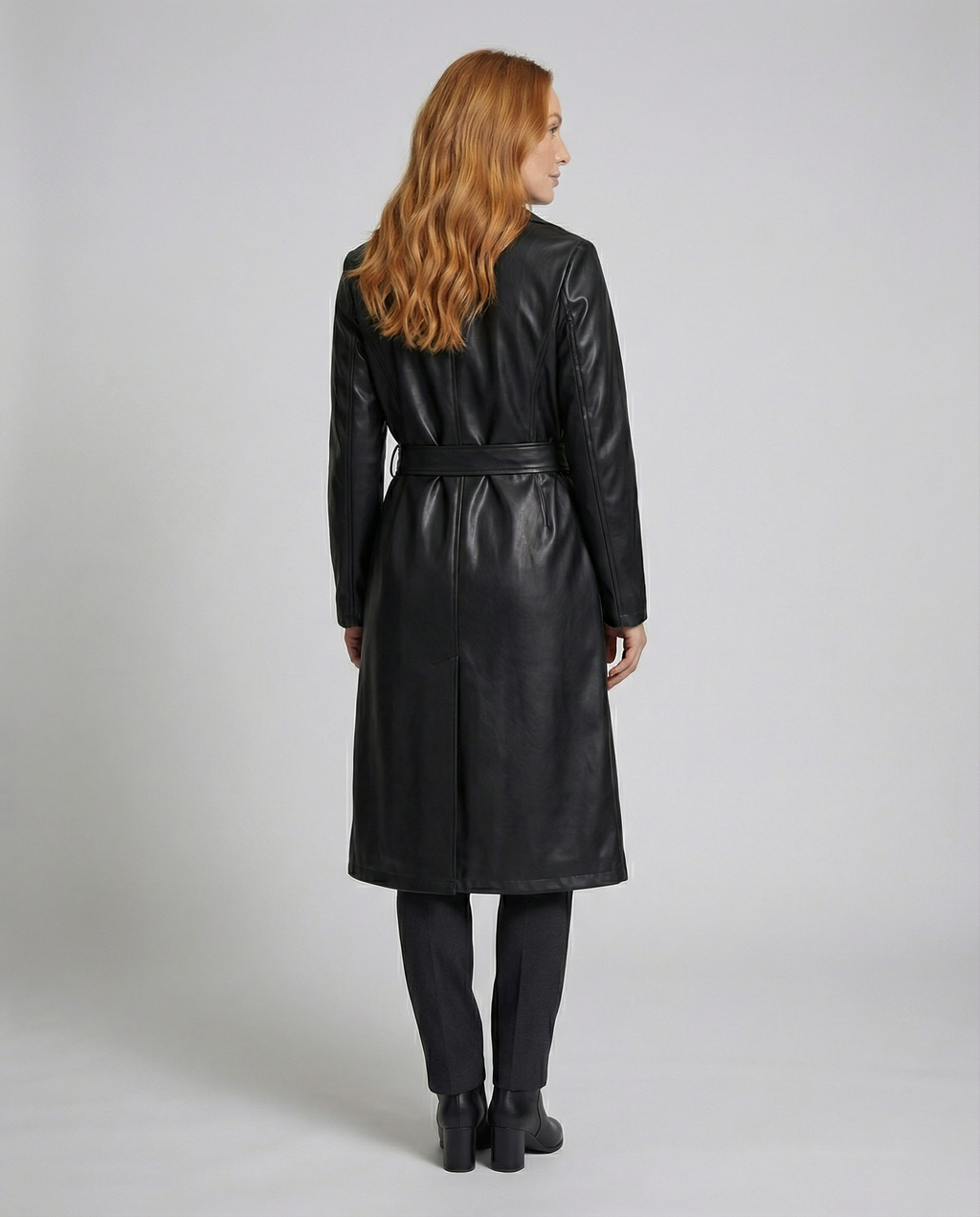 Women's Elegant Quilted Jacket in Trench Coat Style