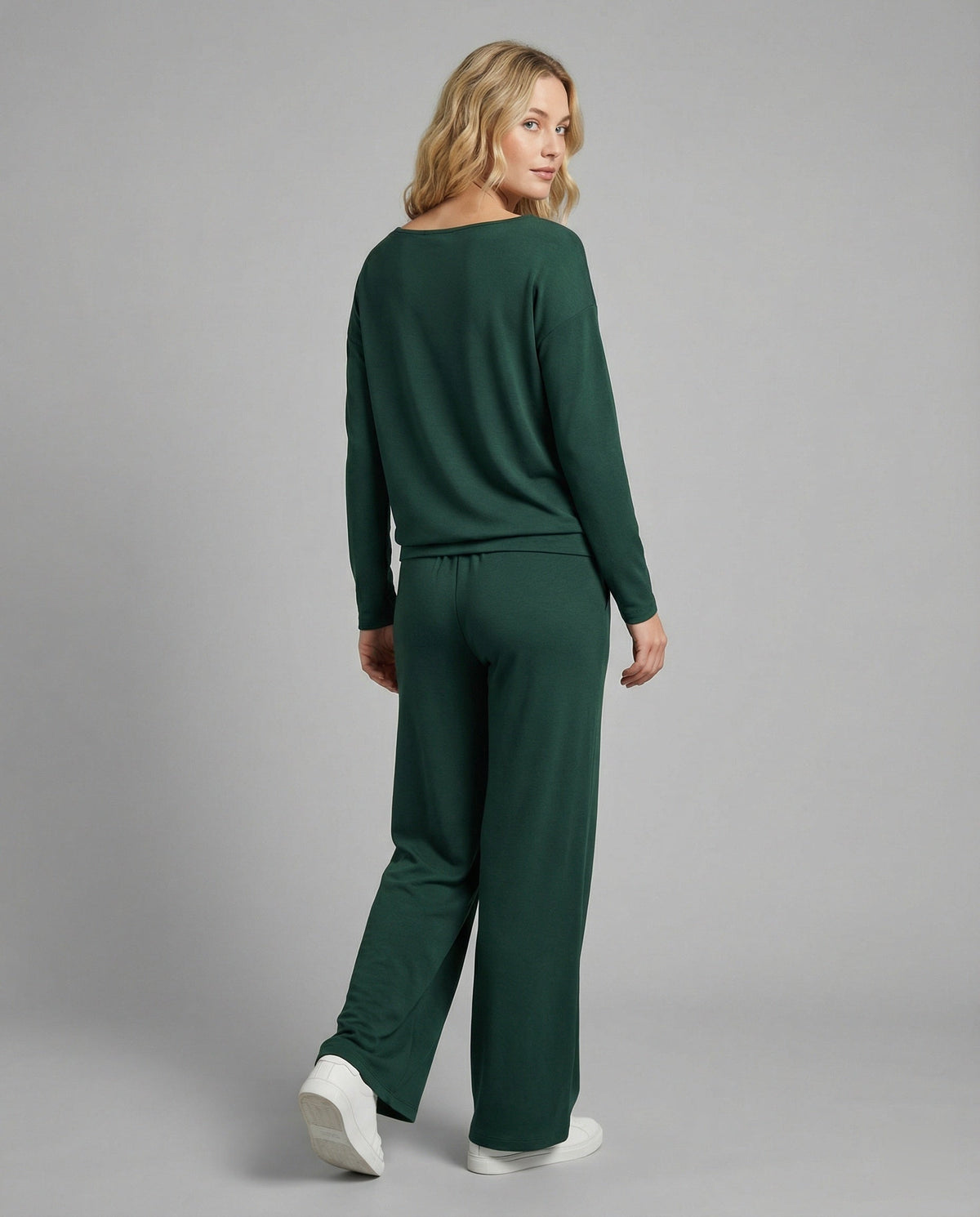 Women's Elegant and Comfortable Lounge Set