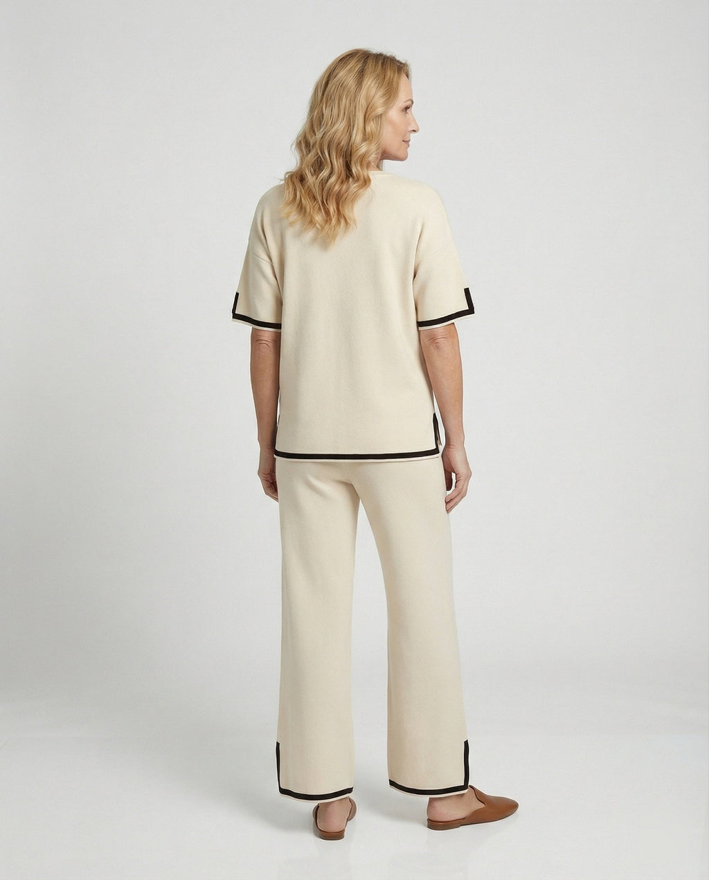 Women's Vintage-Inspired Lounge Suit