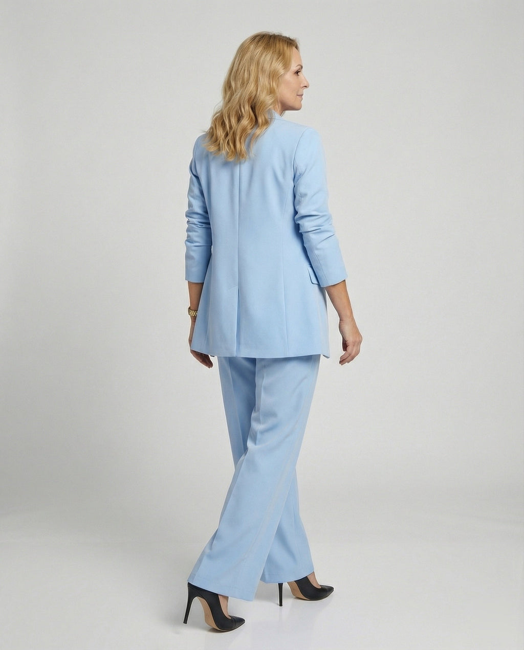 Women's Two-Piece Blazer and Pants Set