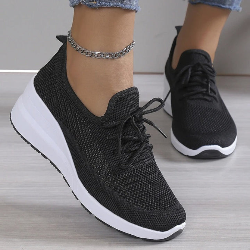 Comfortable Lightweight Women's Slip-On Breathable Sneakers