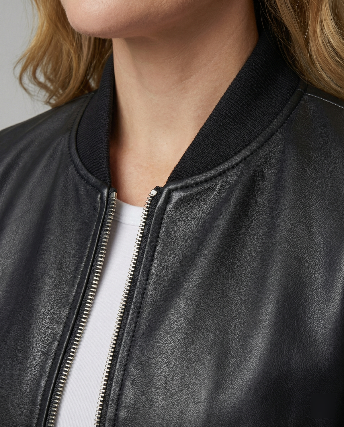 Lightweight Women's Faux Leather Quilted Jacket