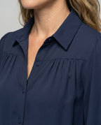 Elegant Blouse with Puff Sleeves and Button Details