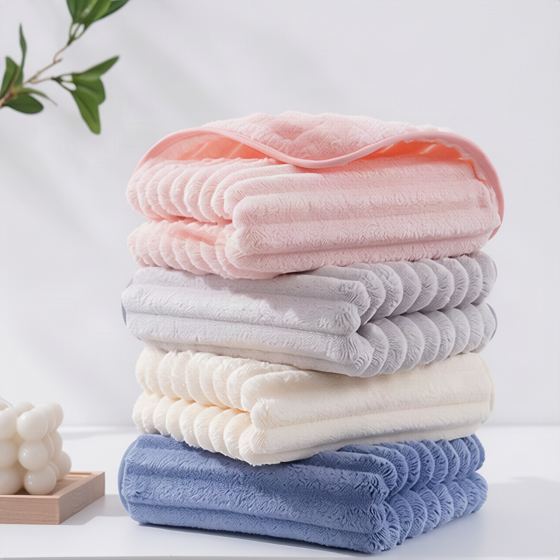 Quick-drying coral fleece sports towel