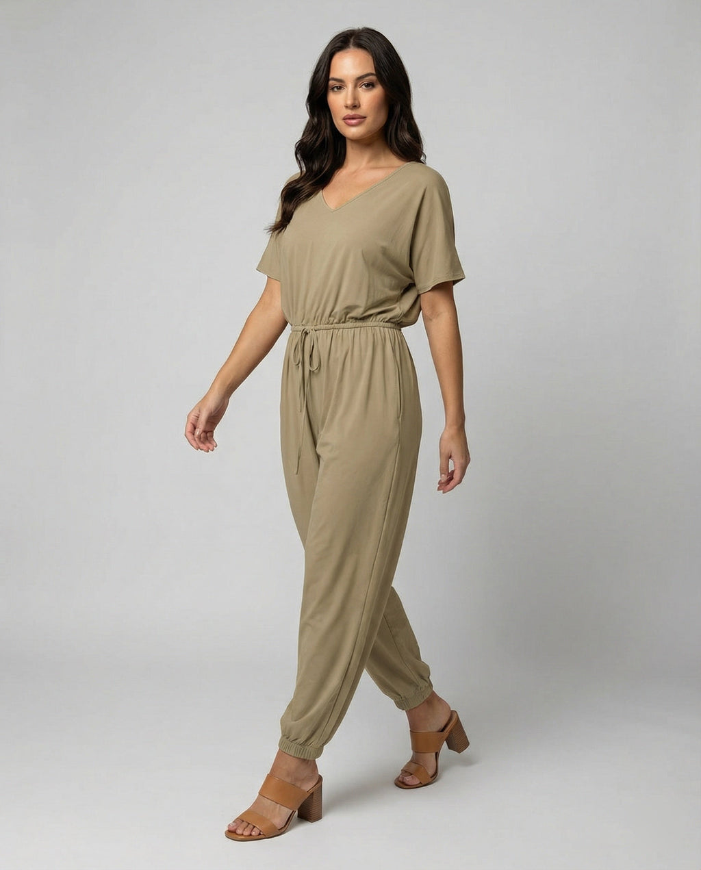 Women's Lightweight Jumpsuit with Loose Fit and Adjustable Waist