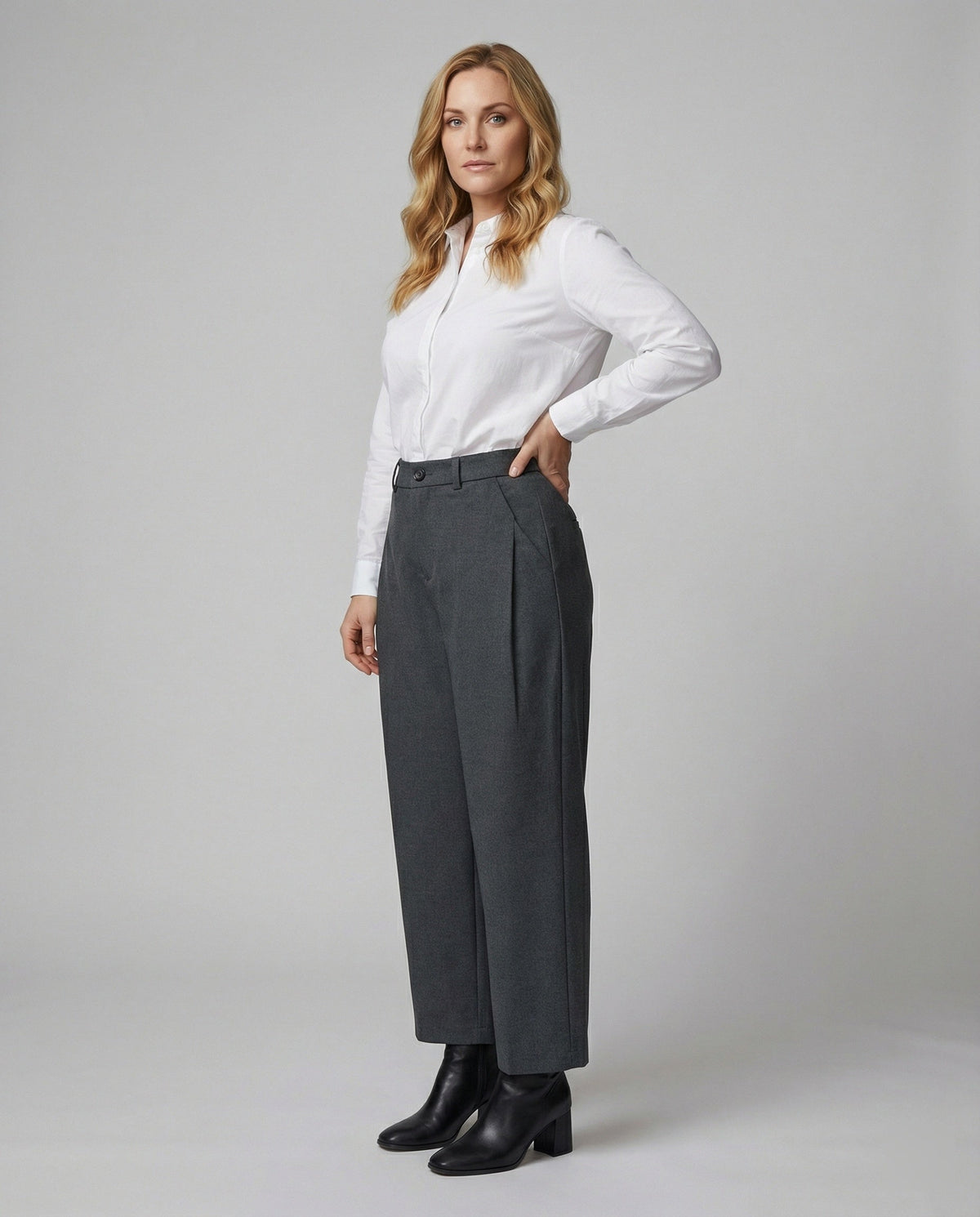 Women's High-Waisted Wide-Leg Dress Pants with Pleats