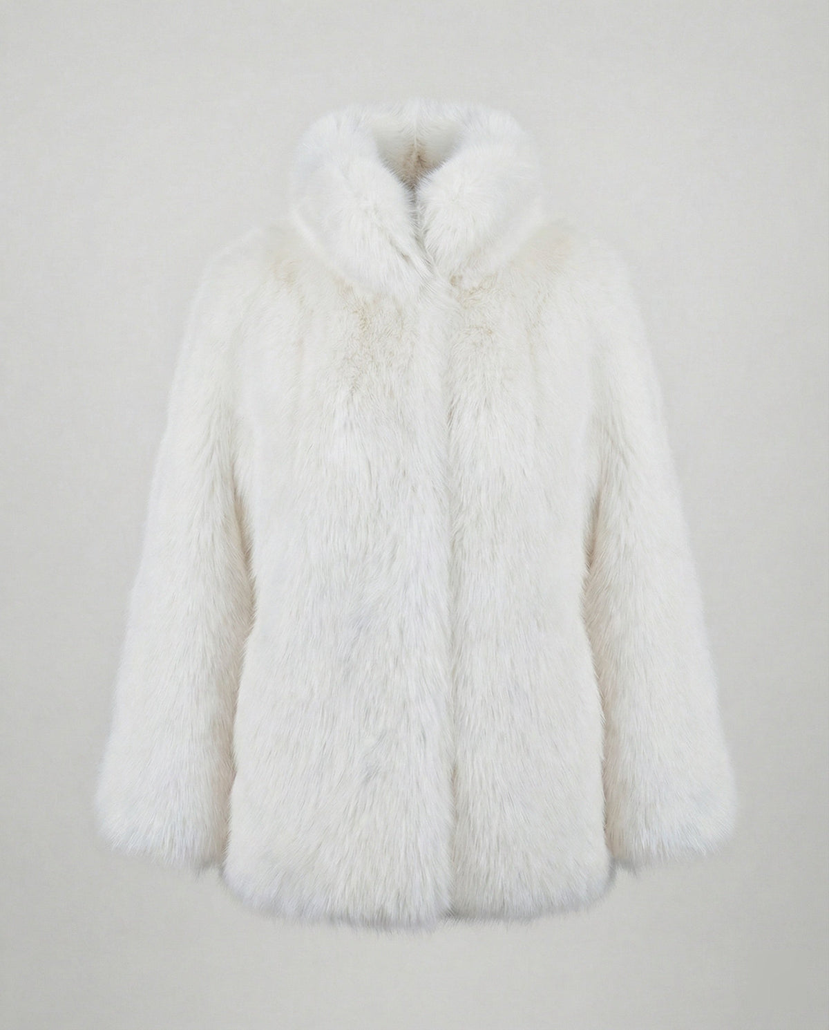 Women's Luxury Faux Fur Coat with Voluminous Sleeves