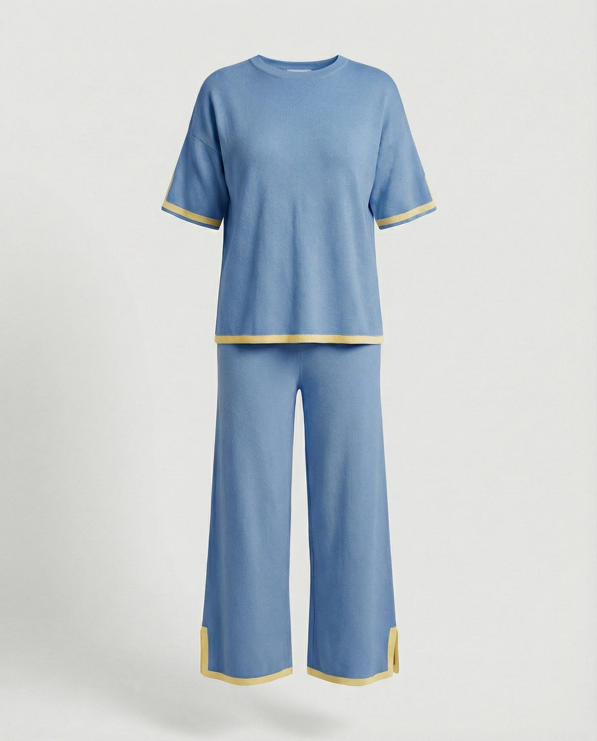 Women's Vintage-Inspired Lounge Suit