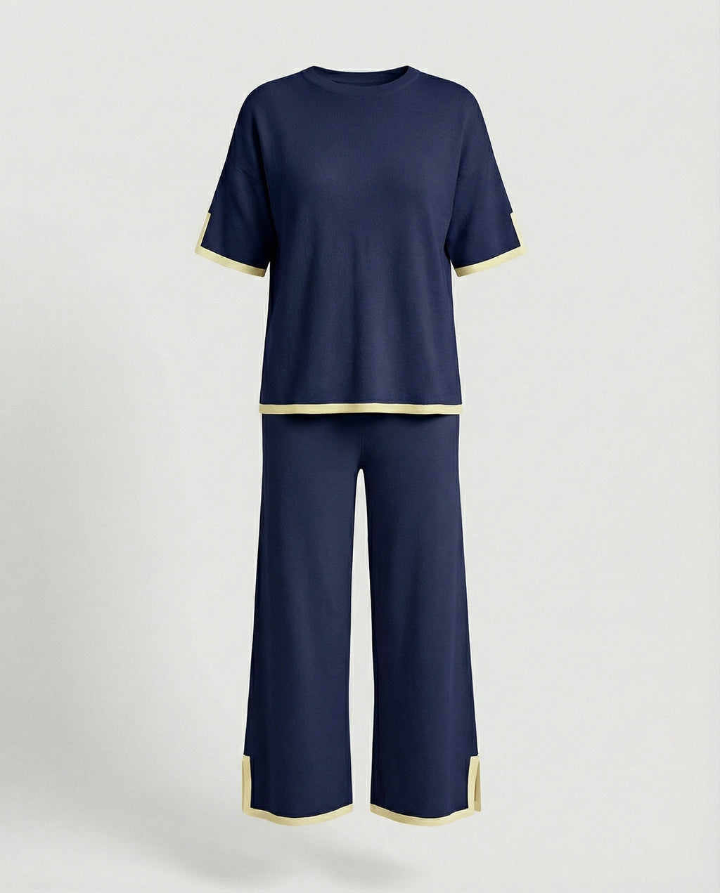 Women's Vintage-Inspired Lounge Suit