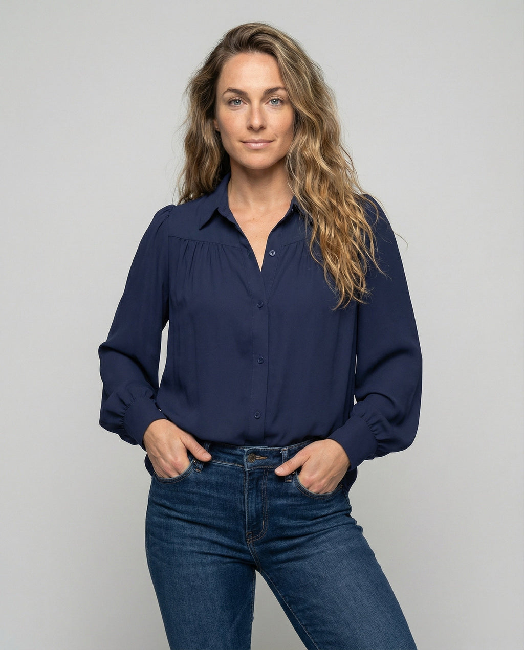 Elegant Blouse with Puff Sleeves and Button Details