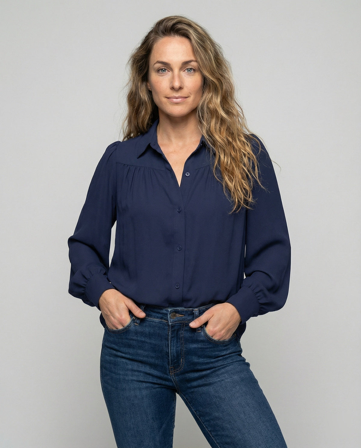 Elegant Blouse with Puff Sleeves and Button Details
