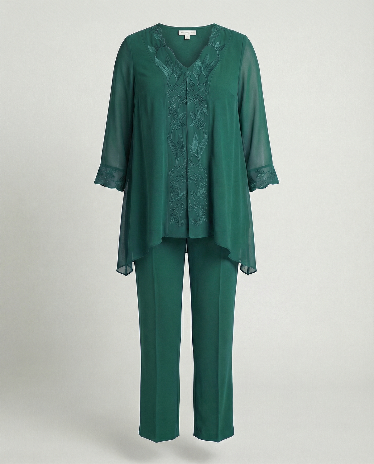 Elegant 3-Piece Plus Size Women's Suit with Embroidery